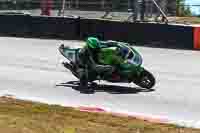 brands-hatch-photographs;brands-no-limits-trackday;cadwell-trackday-photographs;enduro-digital-images;event-digital-images;eventdigitalimages;no-limits-trackdays;peter-wileman-photography;racing-digital-images;trackday-digital-images;trackday-photos
